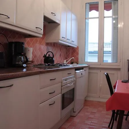 Apartamento Square Alziary Niza